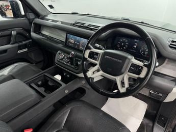 Land Rover Defender 110 3.0 D250 MHEV S Auto 4WD Euro 6 (s/s) 5dr