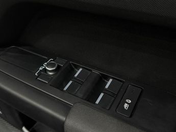 Land Rover Defender 110 3.0 D250 MHEV S Auto 4WD Euro 6 (s/s) 5dr