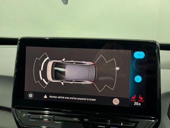 Volkswagen ID.3 Pro 58kWh Life Auto 5dr