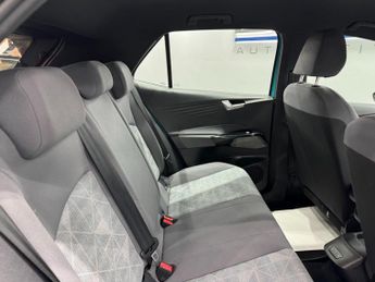 Volkswagen ID.3 Pro 58kWh Life Auto 5dr