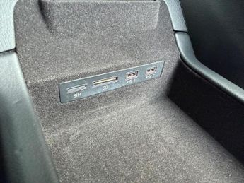 Audi A6 Saloon 2.0 TDI 40 S line S Tronic Euro 6 (s/s) 4dr