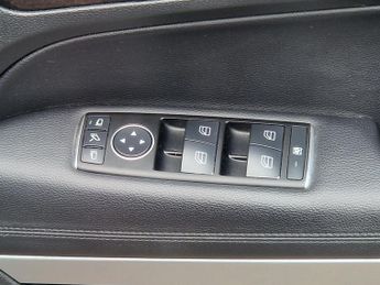 Mercedes-Benz E Class 2.1 E250 CDI BlueEfficiency Sport Cabriolet G-Tronic+ Euro 5 (s/