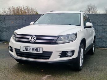 Volkswagen Tiguan 2.0 TDI BlueMotion Tech SE DSG 4WD Euro 5 (s/s) 5dr