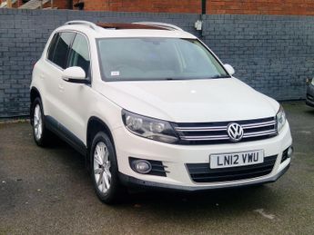 Volkswagen Tiguan 2.0 TDI BlueMotion Tech SE DSG 4WD Euro 5 (s/s) 5dr