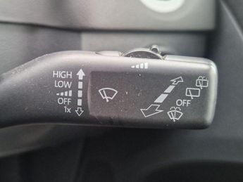 Volkswagen Tiguan 2.0 TDI BlueMotion Tech SE DSG 4WD Euro 5 (s/s) 5dr