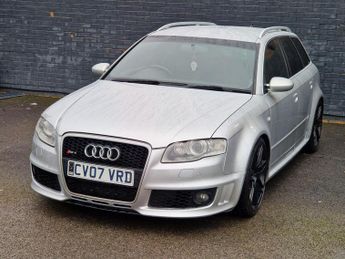 Audi RS4 4.2 quattro 5dr