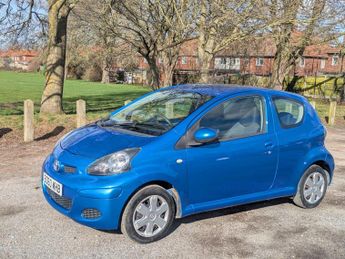 Toyota AYGO 1.0 VVT-i Blue Euro 5 3dr
