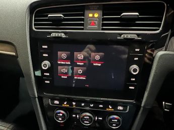Volkswagen Golf 2.0 TSI GTI DSG Euro 6 (s/s) 5dr