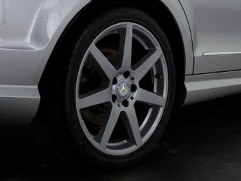 Mercedes-Benz C Class 2.1 C220 CDI AMG Sport Edition G-Tronic+ Euro 5 (s/s) 4dr