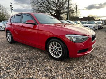 BMW 1 Series 1.6 118i SE Auto Euro 5 (s/s) 5dr