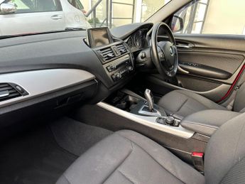 BMW 1 Series 1.6 118i SE Auto Euro 5 (s/s) 5dr