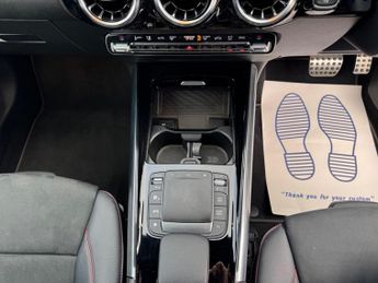 Mercedes-Benz GLA 2.0 GLA200d AMG Line (Executive) 8G-DCT Euro 6 (s/s) 5dr