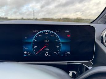 Mercedes-Benz GLA 2.0 GLA200d AMG Line (Executive) 8G-DCT Euro 6 (s/s) 5dr