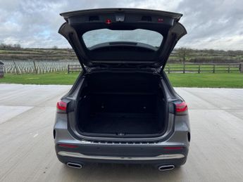 Mercedes-Benz GLA 2.0 GLA200d AMG Line (Executive) 8G-DCT Euro 6 (s/s) 5dr