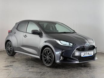 Toyota Yaris 1.5 VVT-h Design E-CVT Euro 6 (s/s) 5dr