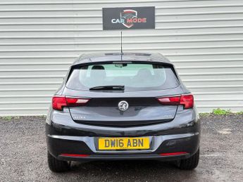 Vauxhall Astra 1.6 CDTi BlueInjection Design Euro 6 (s/s) 5dr