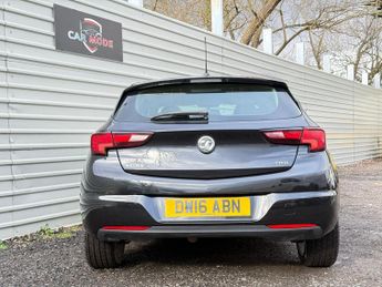 Vauxhall Astra 1.6 CDTi BlueInjection Design Euro 6 (s/s) 5dr