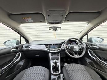 Vauxhall Astra 1.6 CDTi BlueInjection Design Euro 6 (s/s) 5dr