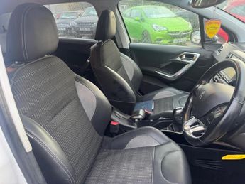 Peugeot 2008 1.2 PureTech Allure Euro 6 5dr