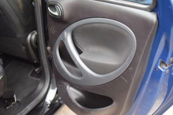 Smart forfour 0.9T BRABUS Sport (Premium) Twinamic Euro 6 (s/s) 5dr