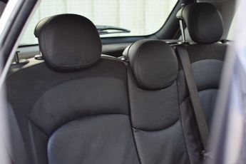 MINI Hatch 1.5 Cooper Auto Euro 6 (s/s) 5dr