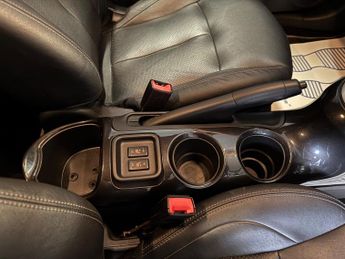 Nissan Juke 1.6 Tekna XTRON Euro 5 5dr