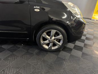 Nissan Note 1.6 16V n-tec Auto Euro 5 5dr
