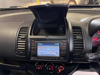 Nissan Note 1.6 16V Tekna Auto Euro 4 5dr