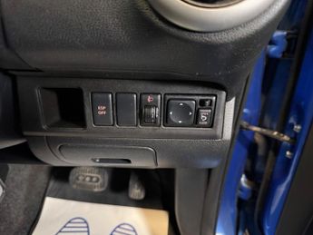 Nissan Note 1.6 16V Tekna Auto Euro 4 5dr