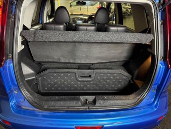 Nissan Note 1.6 16V Tekna Auto Euro 4 5dr