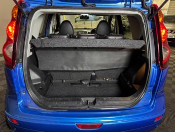 Nissan Note 1.6 16V Tekna Auto Euro 4 5dr