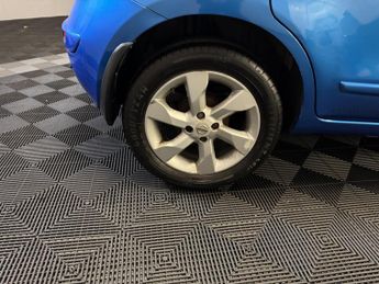 Nissan Note 1.6 16V Tekna Auto Euro 4 5dr