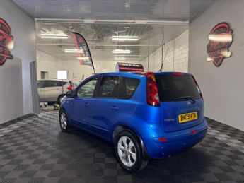 Nissan Note 1.6 16V Tekna Auto Euro 4 5dr