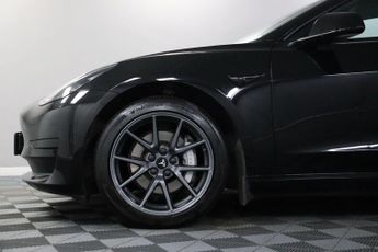 Tesla Model 3 Auto RWD 4dr