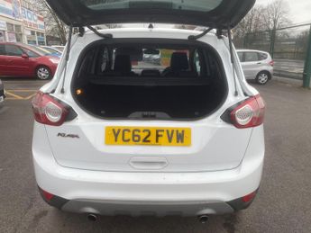 Ford Kuga 2.0 TDCi Titanium Powershift AWD Euro 5 5dr