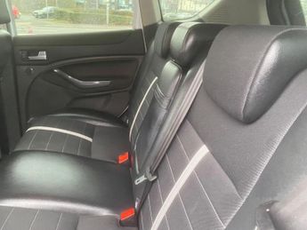 Ford Kuga 2.0 TDCi Titanium Powershift AWD Euro 5 5dr