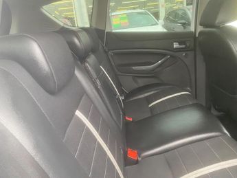 Ford Kuga 2.0 TDCi Titanium Powershift AWD Euro 5 5dr