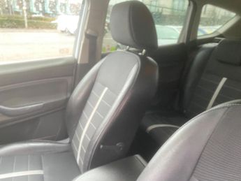 Ford Kuga 2.0 TDCi Titanium Powershift AWD Euro 5 5dr