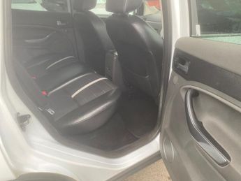 Ford Kuga 2.0 TDCi Titanium Powershift AWD Euro 5 5dr
