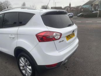 Ford Kuga 2.0 TDCi Titanium Powershift AWD Euro 5 5dr