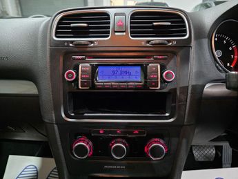 Volkswagen Golf 1.4 TSI S Hatchback 5dr Petrol DSG Euro 5 (122 ps)