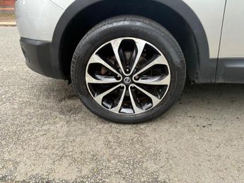 Nissan Qashqai 1.6 n-tec 2WD Euro 5 5dr