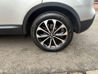 Nissan Qashqai 1.6 n-tec 2WD Euro 5 5dr