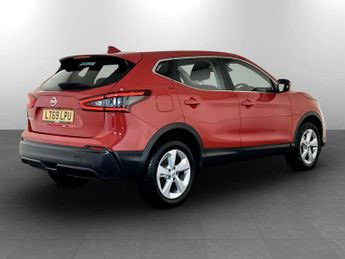 Nissan Qashqai 1.3 DIG-T Acenta Premium SUV 5dr Petrol Manual Euro 6 (s/s) (140