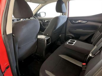 Nissan Qashqai 1.3 DIG-T Acenta Premium SUV 5dr Petrol Manual Euro 6 (s/s) (140