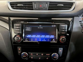 Nissan Qashqai 1.3 DIG-T Acenta Premium SUV 5dr Petrol Manual Euro 6 (s/s) (140