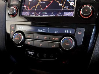 Nissan Qashqai 1.3 DIG-T Acenta Premium SUV 5dr Petrol Manual Euro 6 (s/s) (140