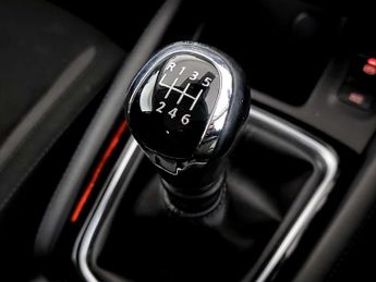 Nissan Qashqai 1.3 DIG-T Acenta Premium SUV 5dr Petrol Manual Euro 6 (s/s) (140