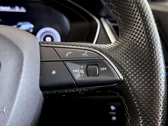 Audi Q5 2.0 TFSIe 50 Edition 1 SUV 5dr Petrol Plug-in Hybrid S Tronic qu