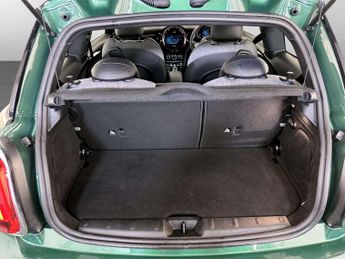 MINI Electric Hatch Cooper SE 32.6kWh Level 2 Hatchback 3dr Electric Auto (184 ps)